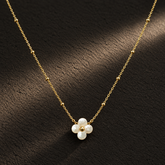 Necklace 1223 — product photograph