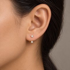 Earrings 696 — product photograph