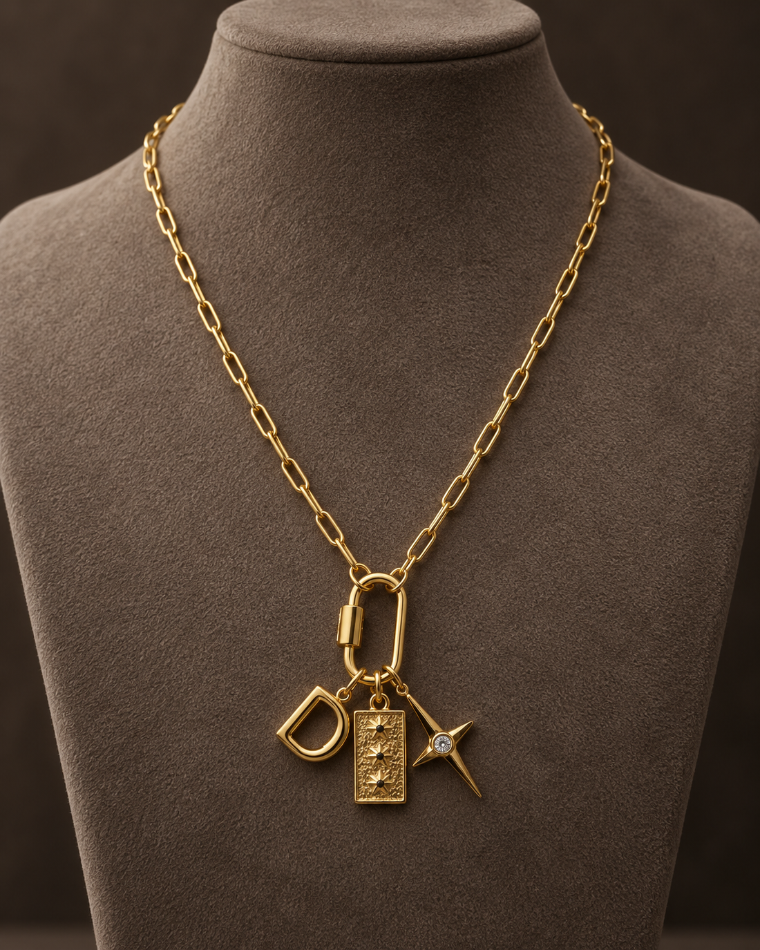 Necklace 1494 — product photograph