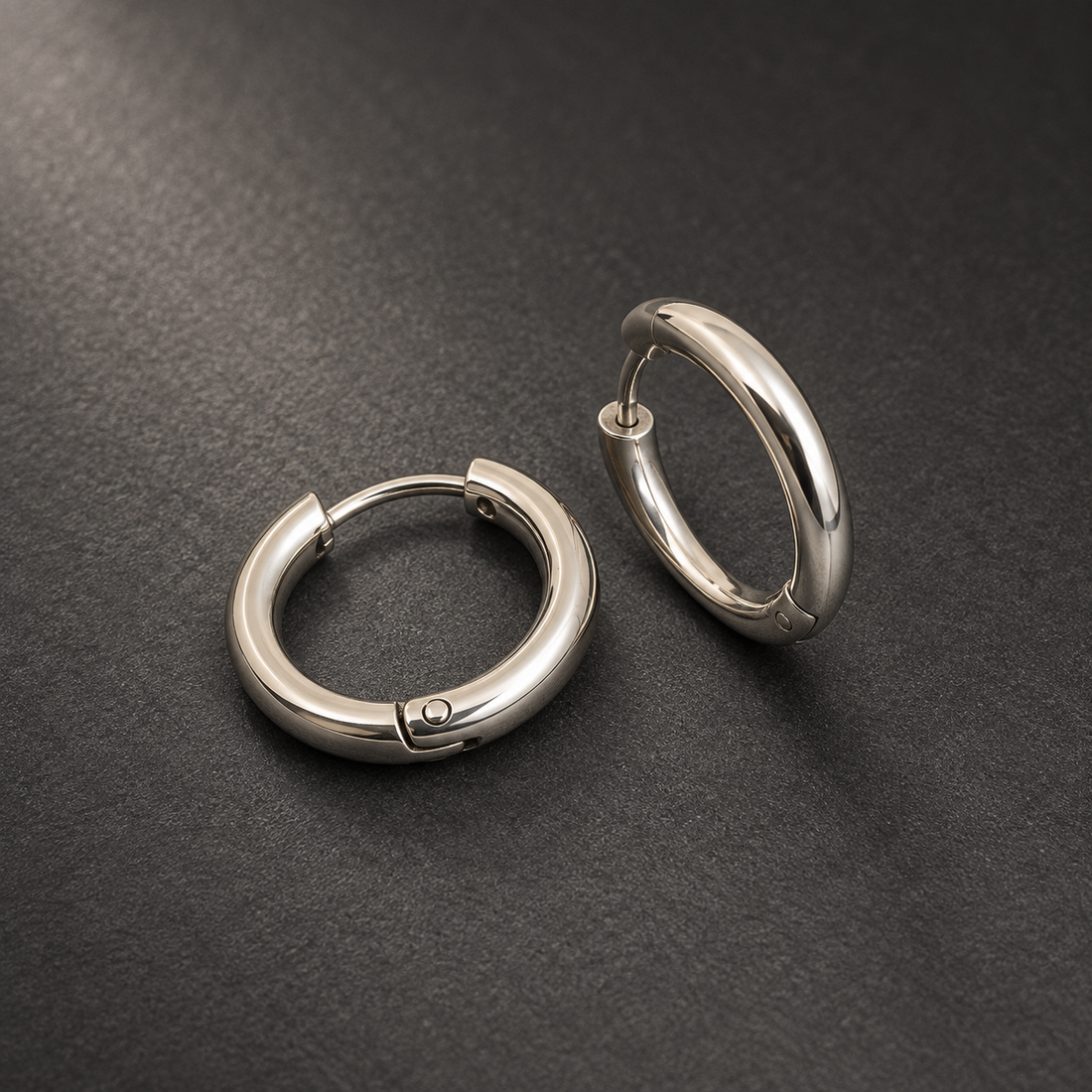 Earrings 796 — product photograph