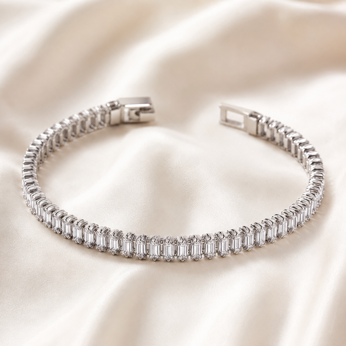 Chain Bracelet 392 - alternate view