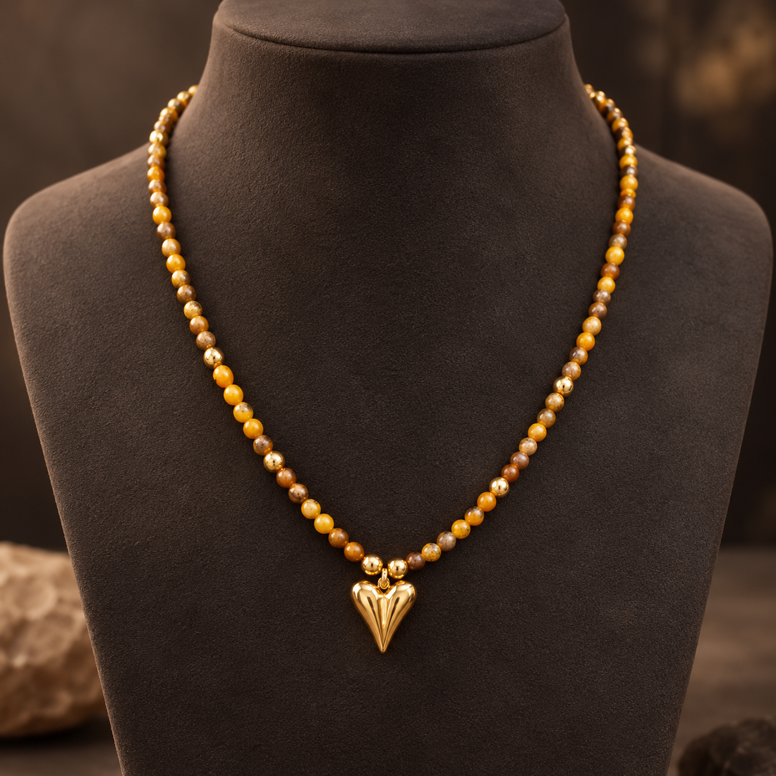 Necklace 1453 — product photograph