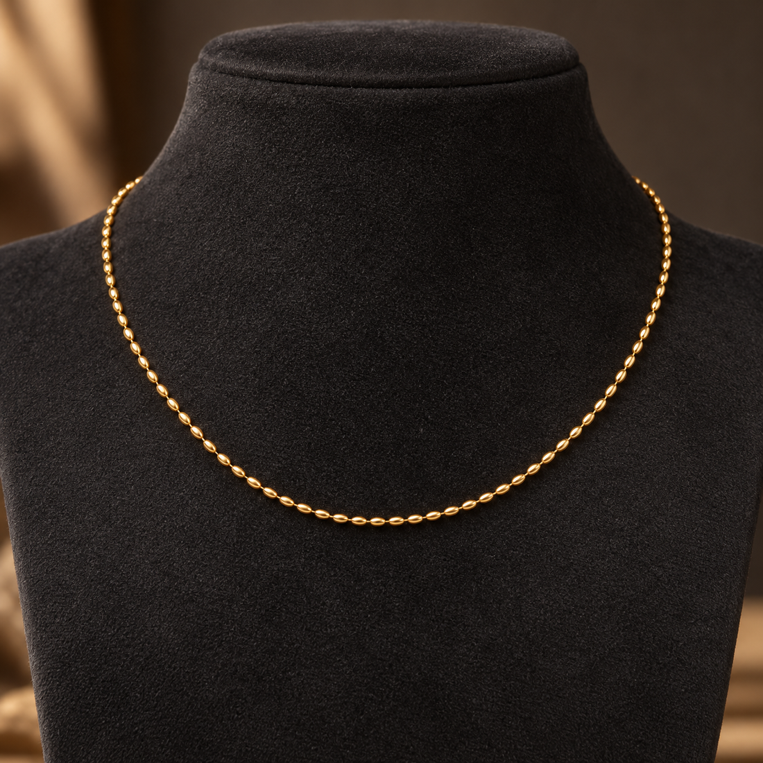 Necklace 1528 — product photograph