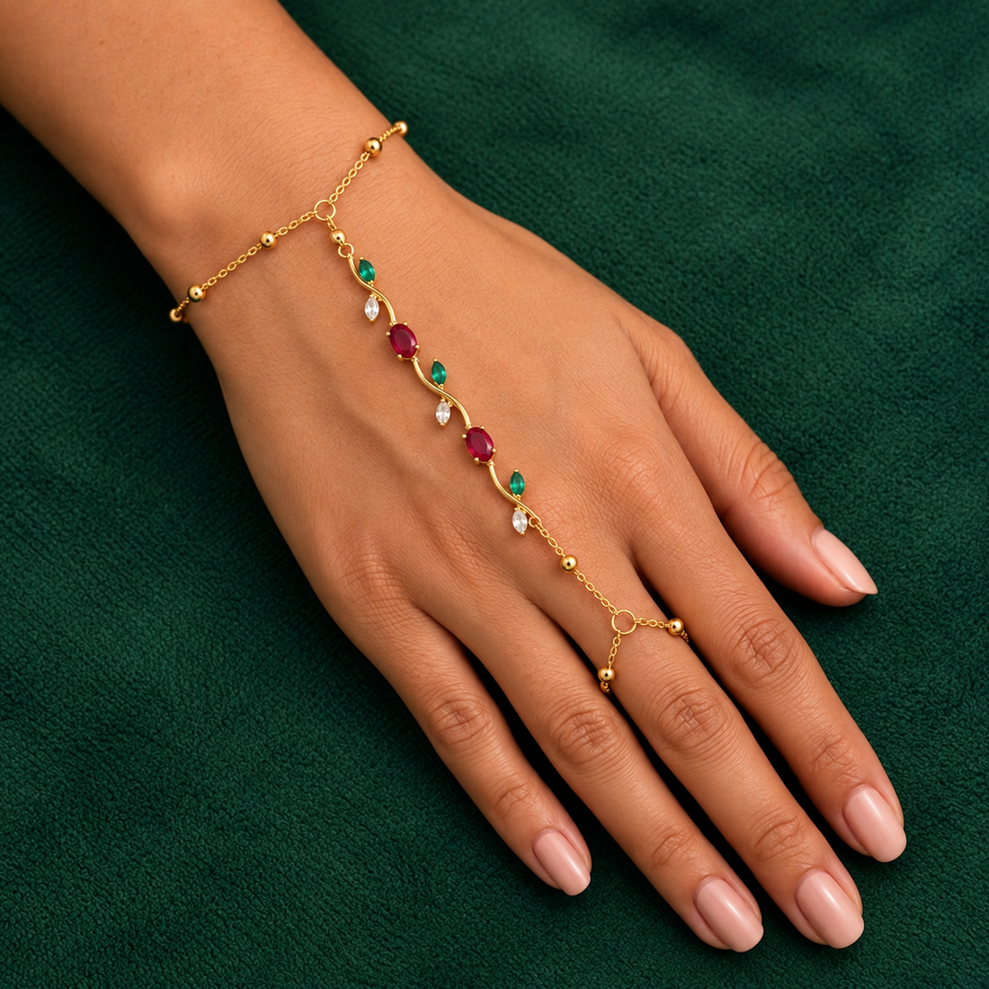 Hand Chain 072