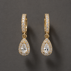 Earrings 615 — product photograph