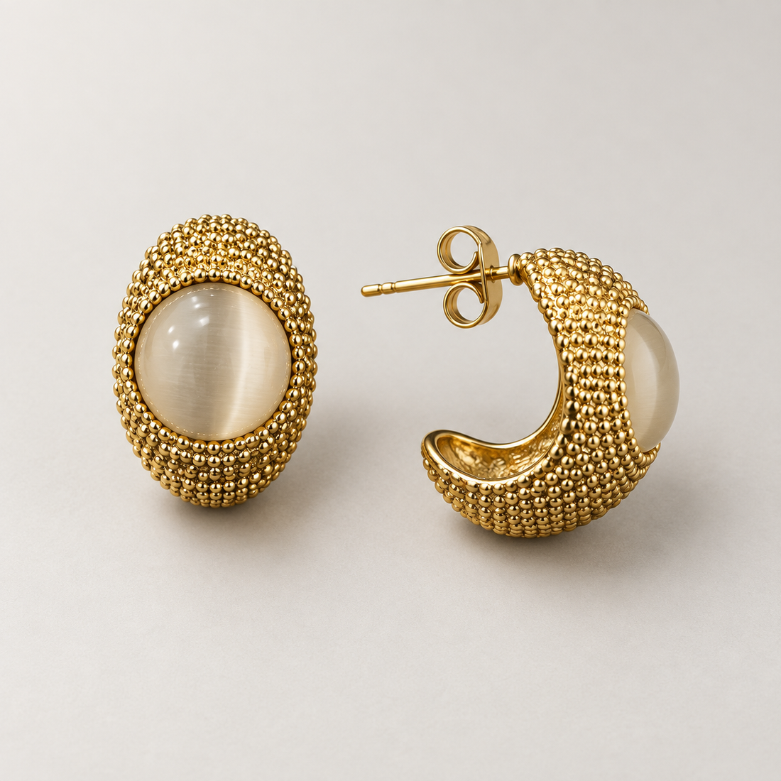 Earrings 679 — product photograph