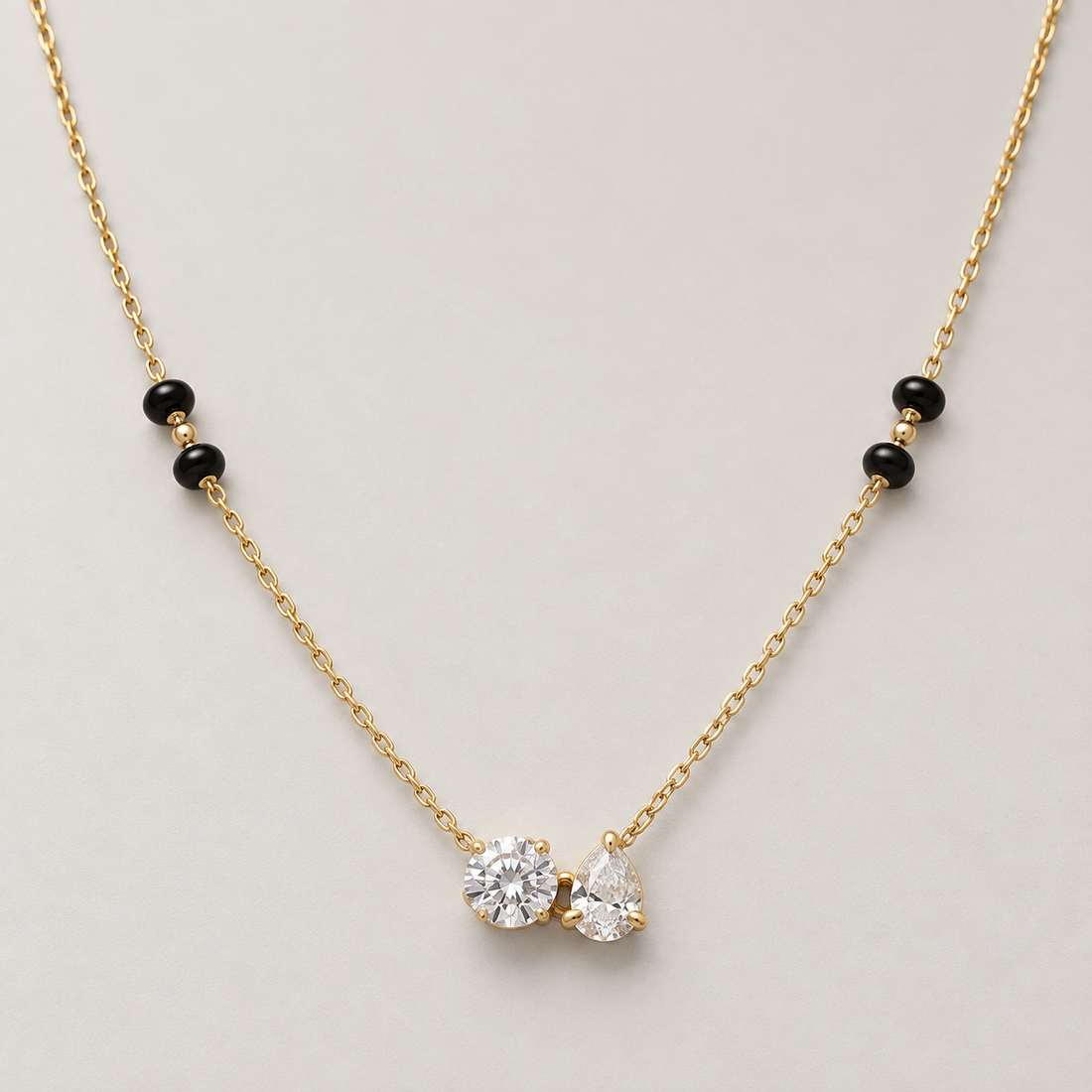 Necklace 1358 — product photograph