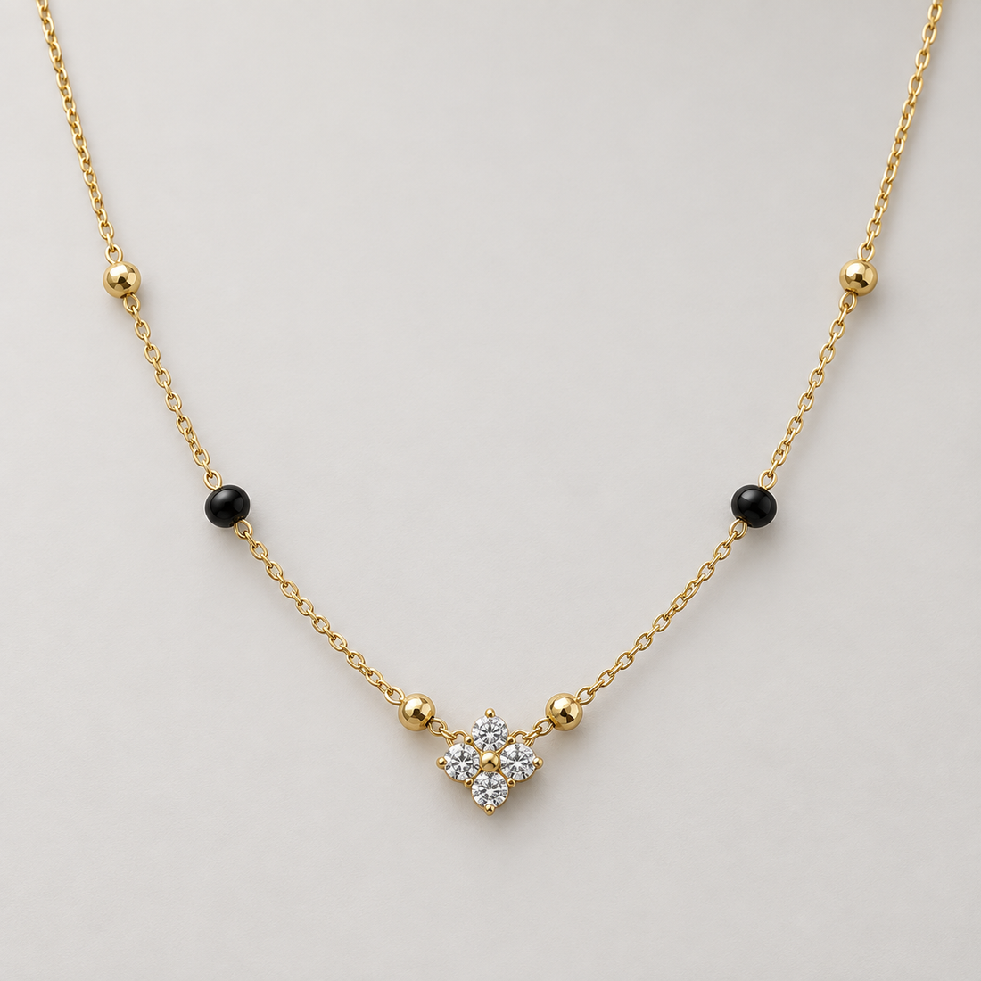 Necklace 1361 — product photograph