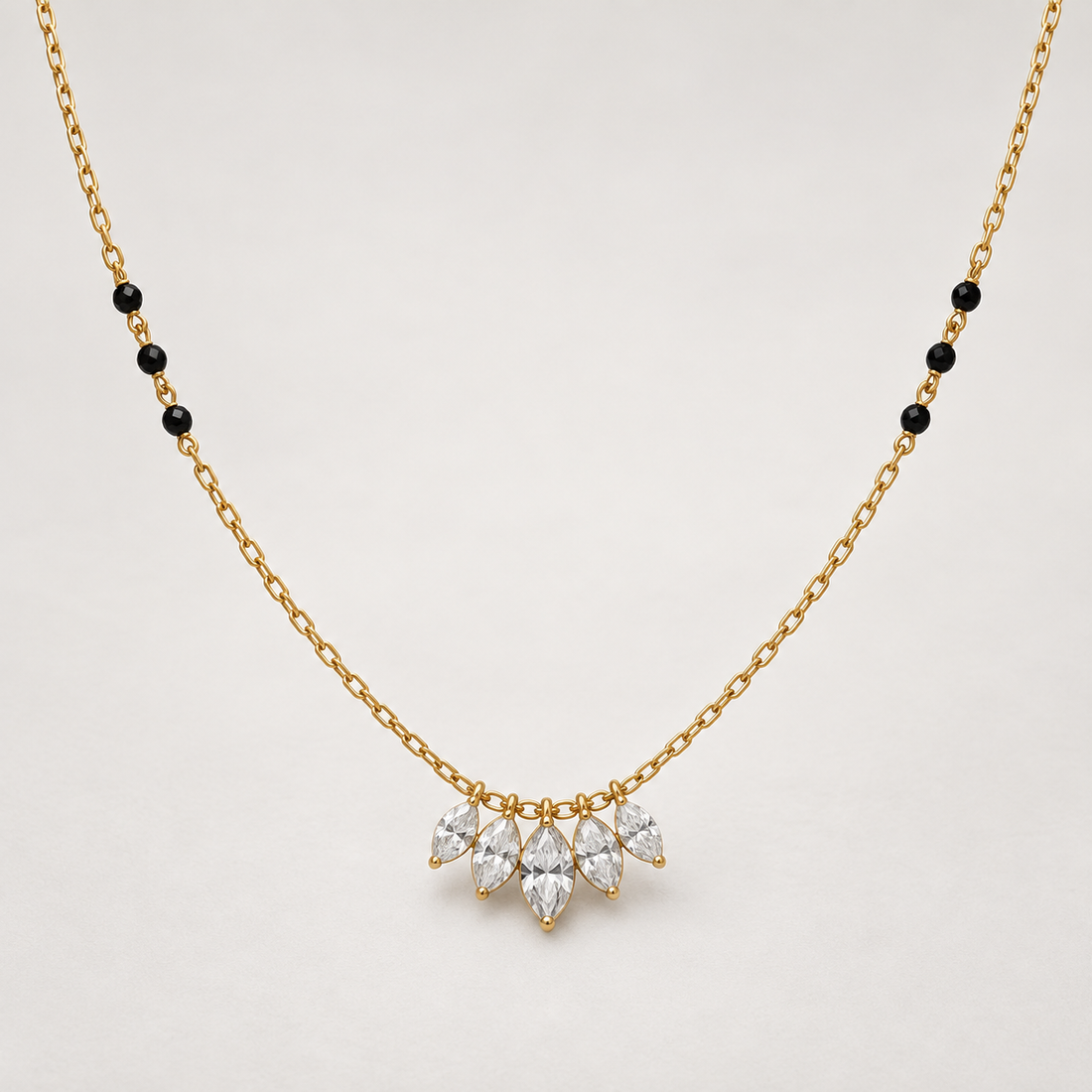 Necklace 1374 — product photograph