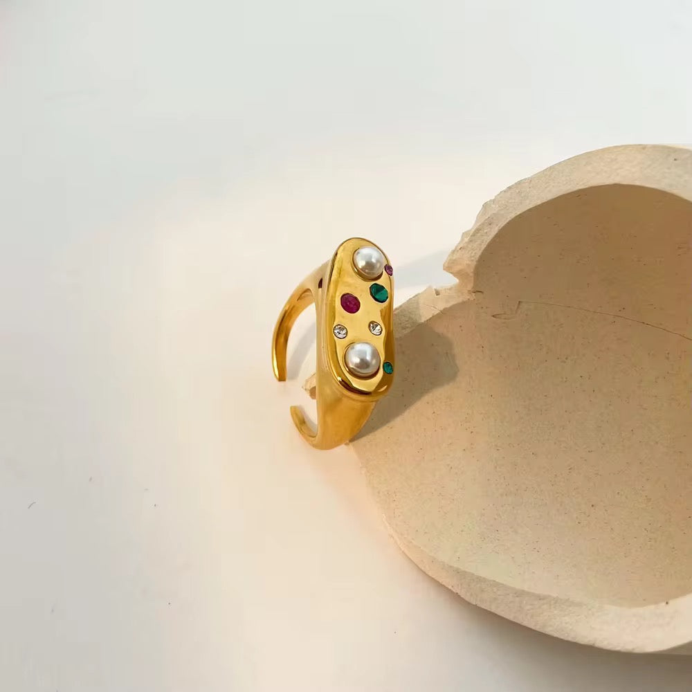 Rings 072 - alternate view 2