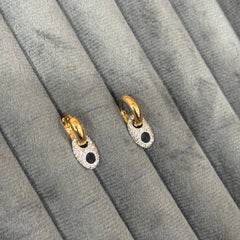 Earrings 205