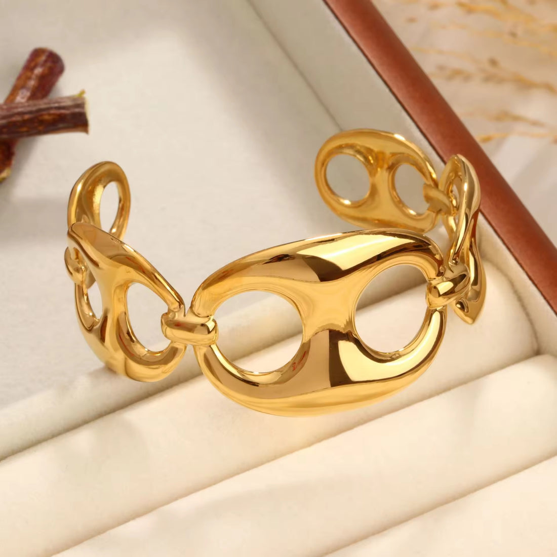 Bracelet Kada 171 (Gold) - 316L stainless steel by Qimati