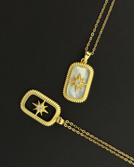 Necklace 023
