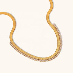 Necklace 886