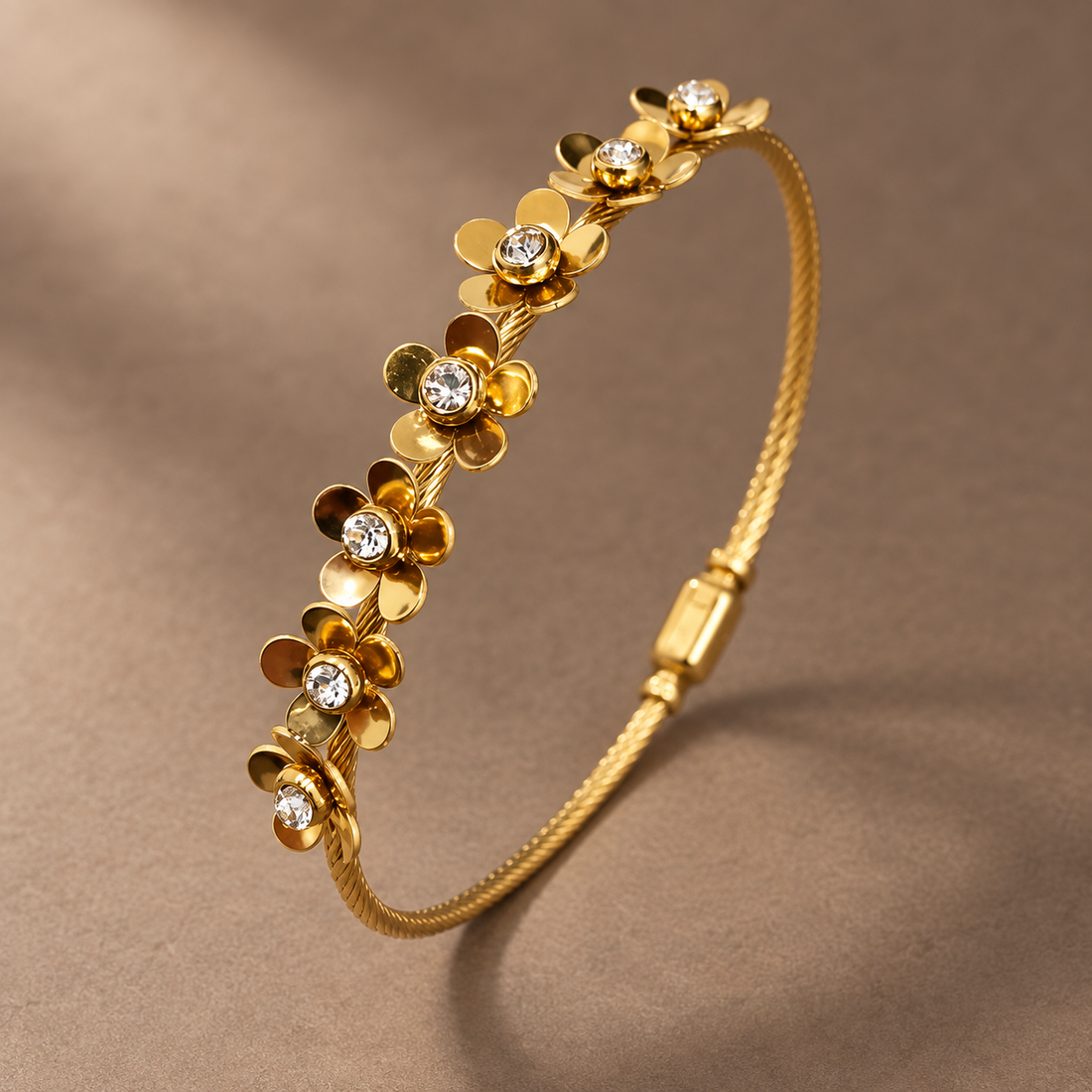 Bracelet Kada 480 — product photograph