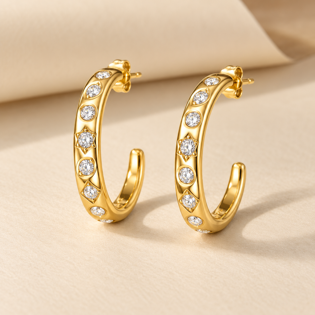 Earrings 947 — product photograph