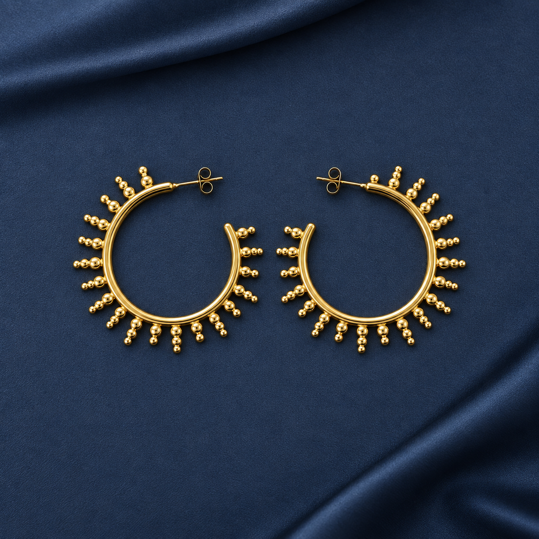 Earrings 728 — product photograph