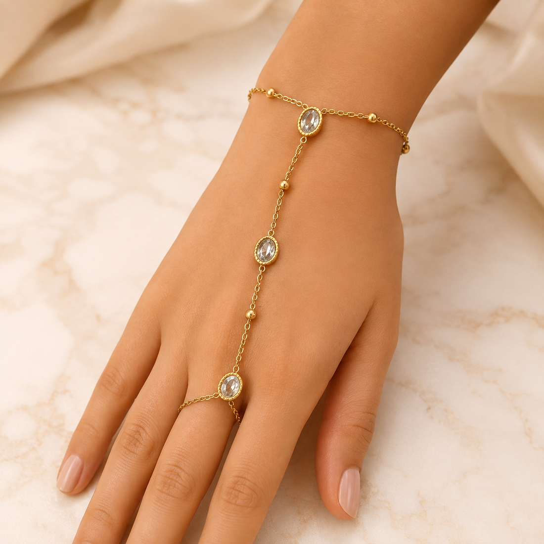 Hand Chain 057