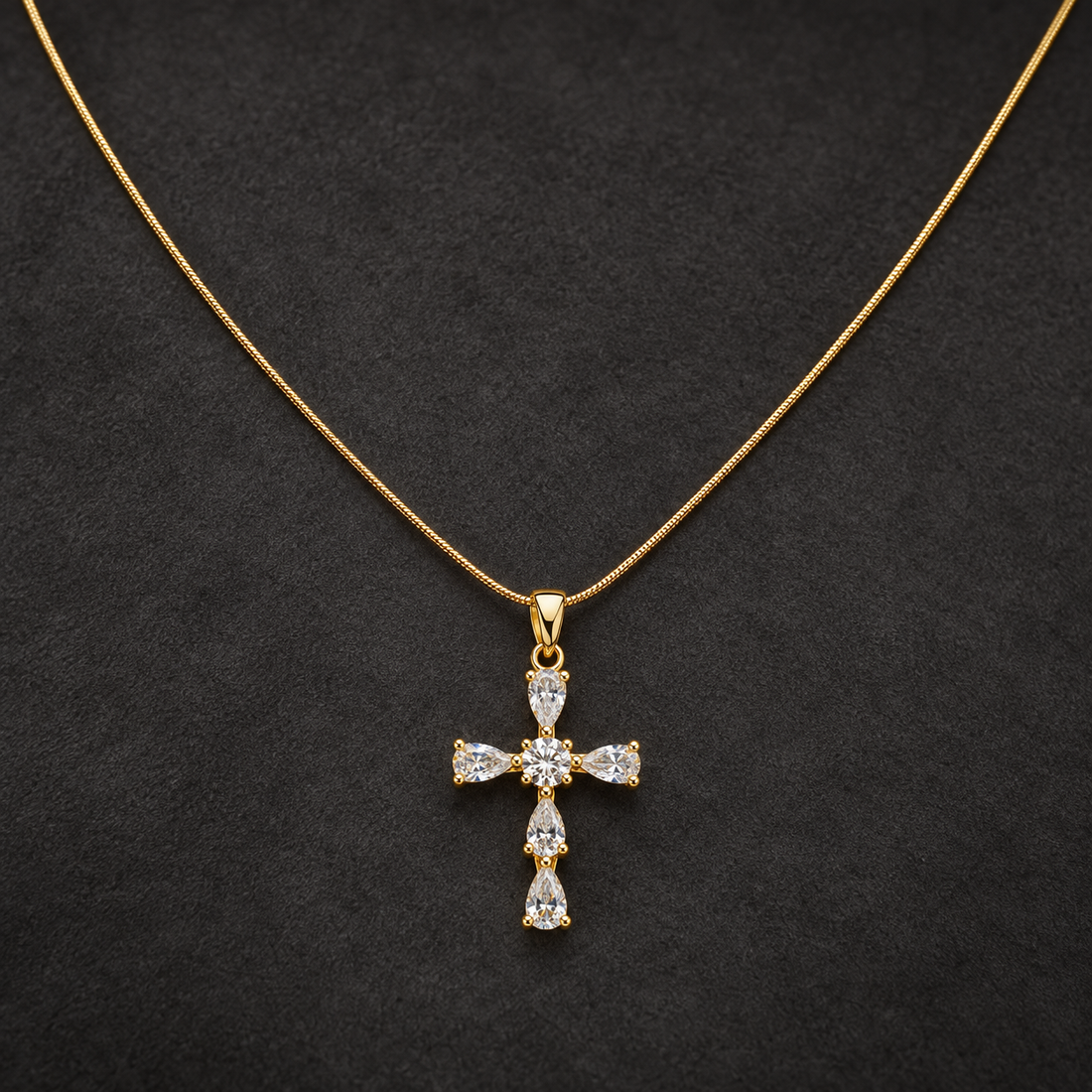 Necklace 1986 — product photograph
