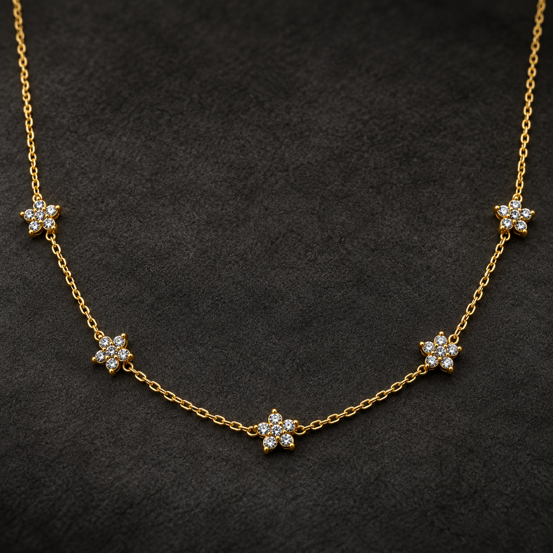 Necklace 1875 — product photograph