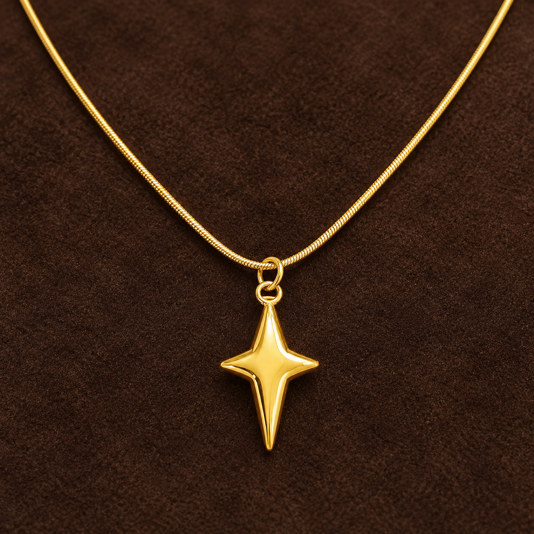 Necklace 1973 — product photograph