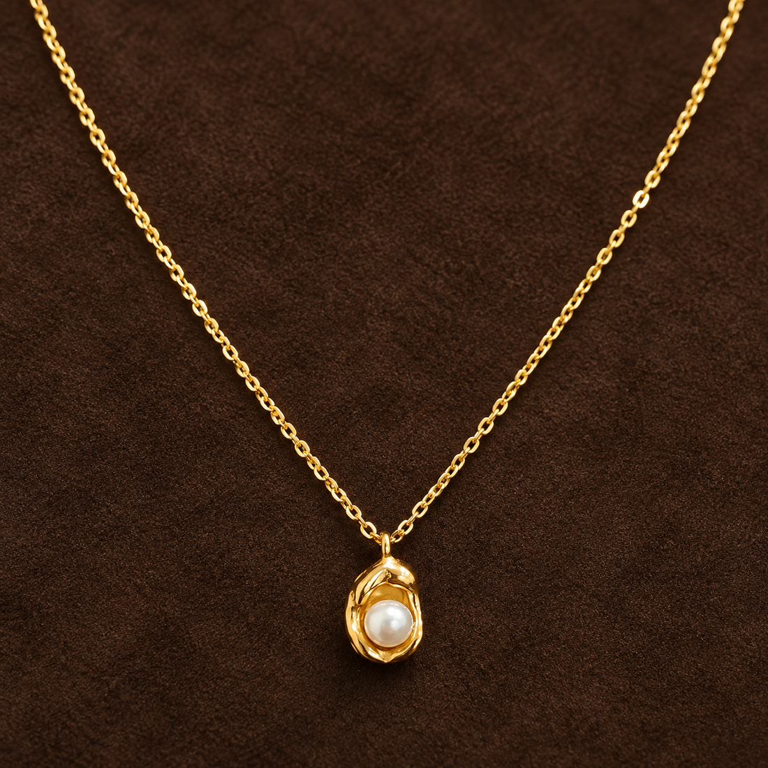 Necklace 1927 — product photograph