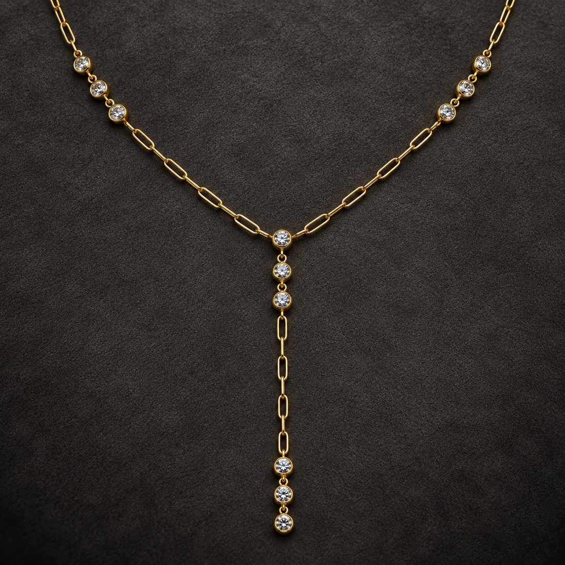 Necklace 1939 — product photograph