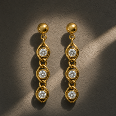 Earrings 626 — product photograph