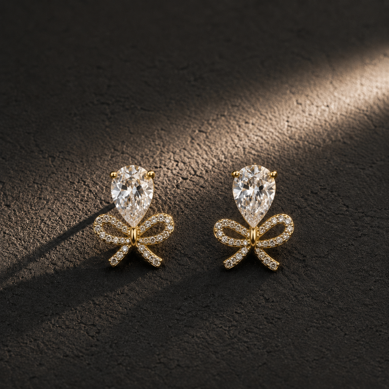 Earrings 629 — product photograph