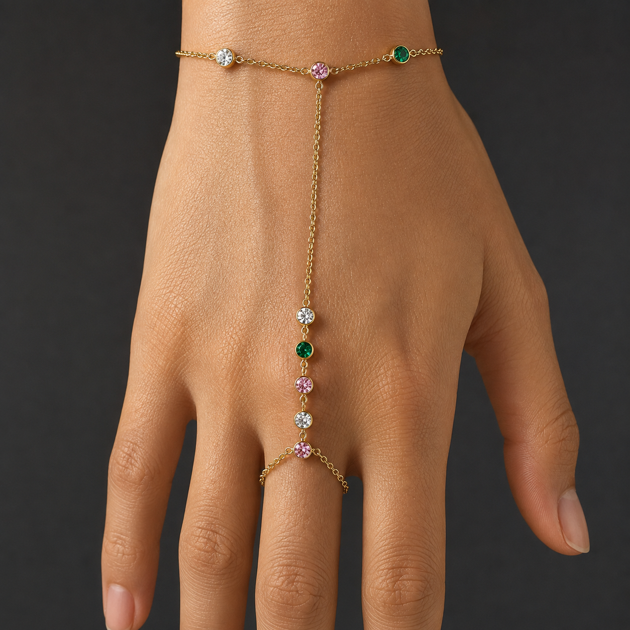 Hand Chain 066 — product photograph