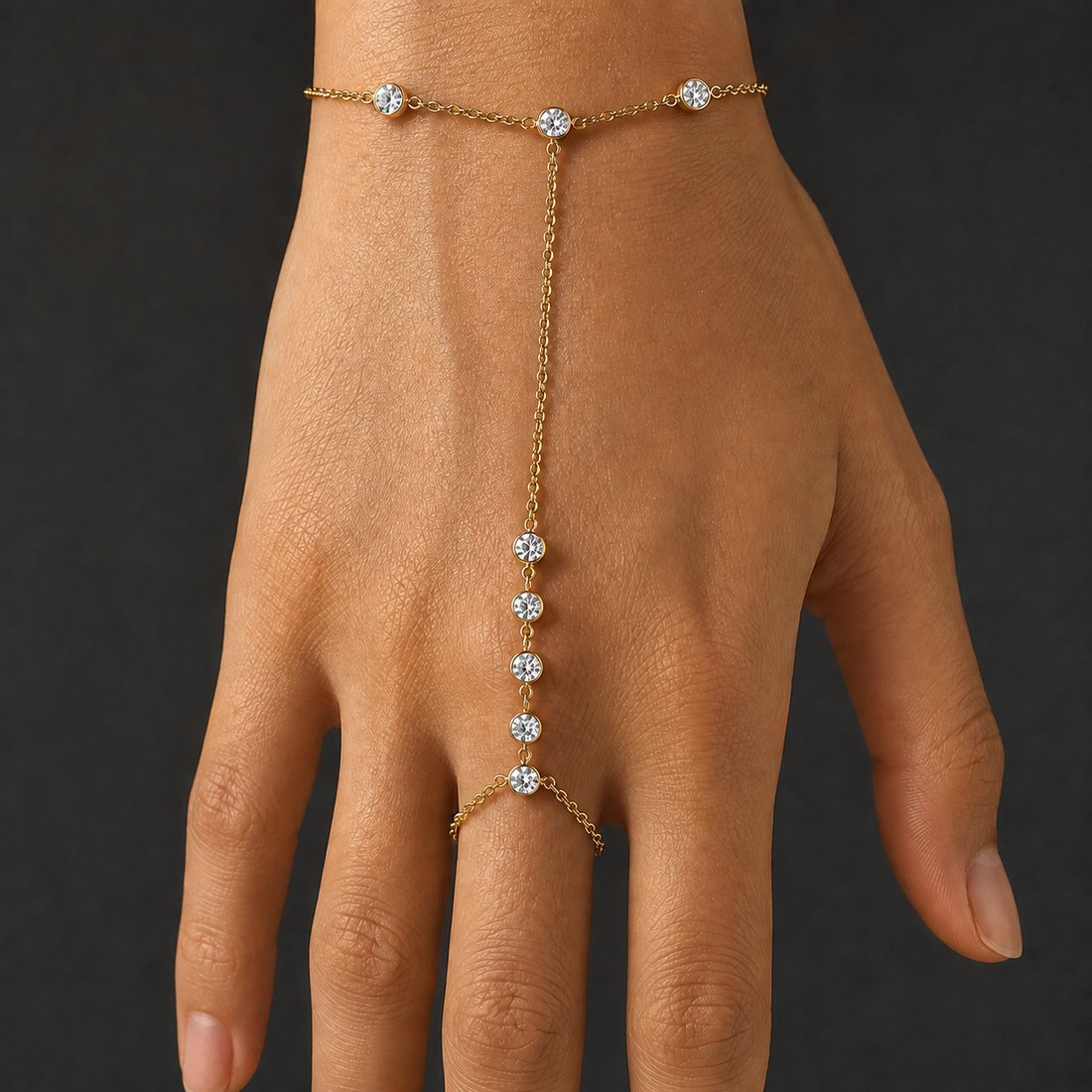 Hand Chain 066 — product photograph