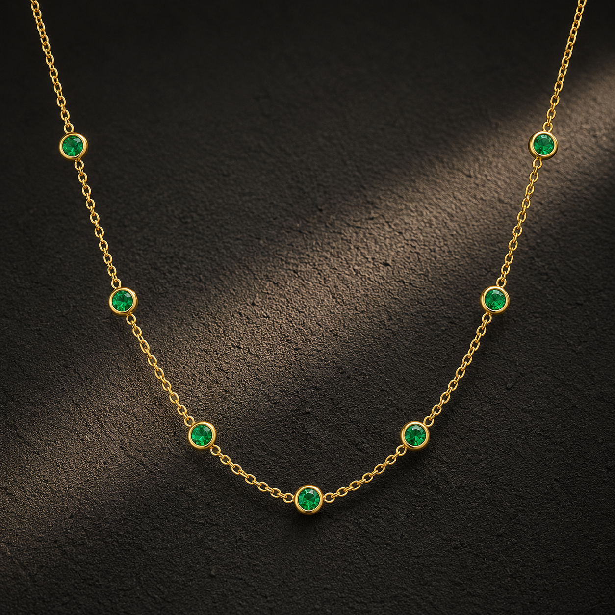 Necklace 1226 — product photograph