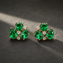 Earrings 630 — product photograph