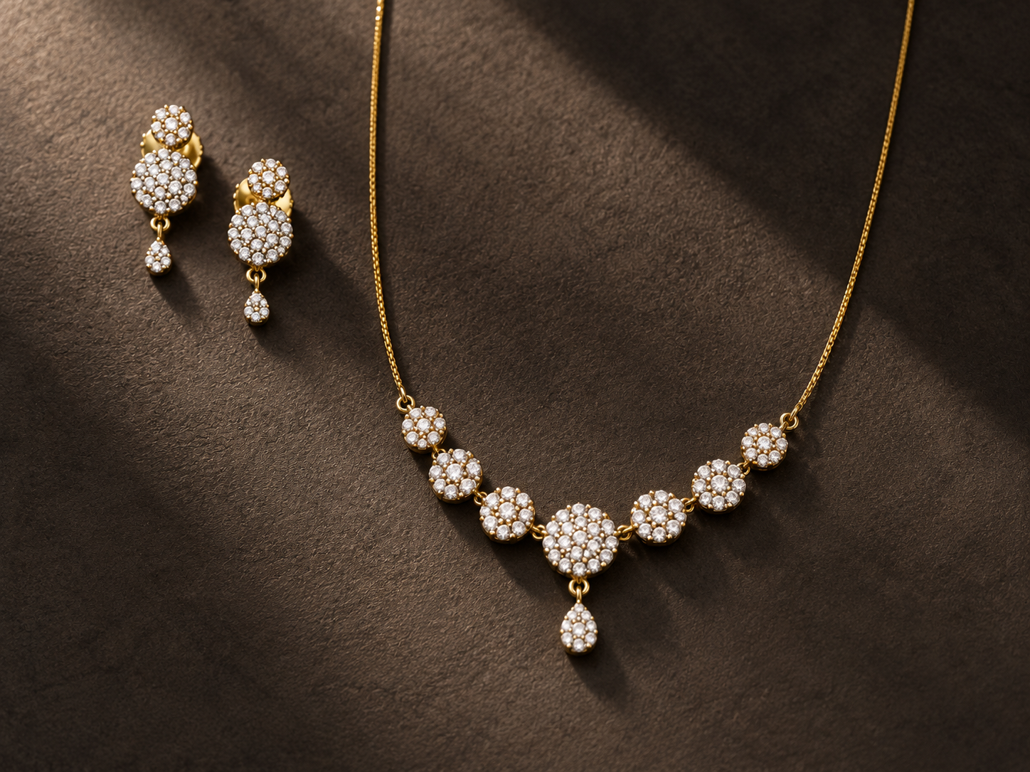 Indian Pendant Sets 042 — product photograph