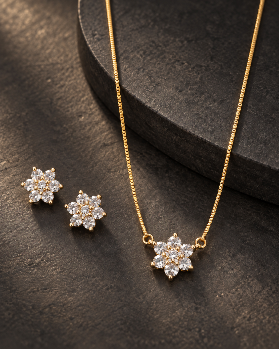 Indian Pendant Sets 048 — product photograph