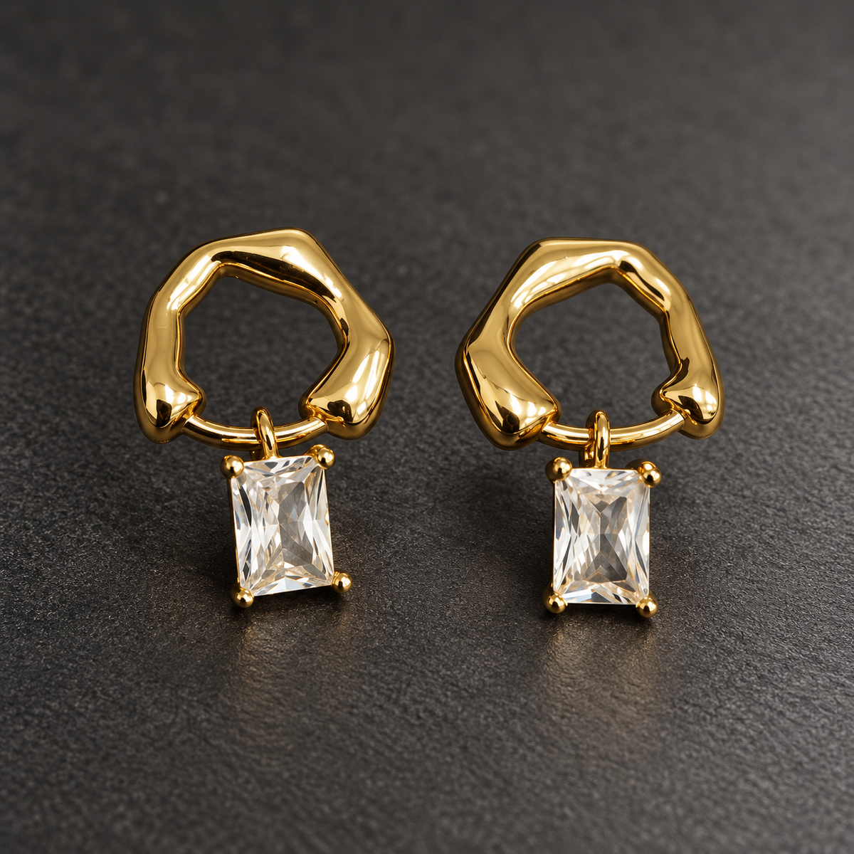 Earrings 807 — product photograph