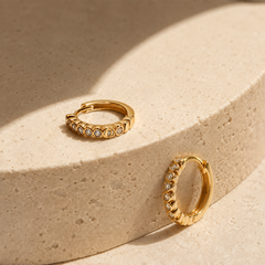 Earrings 654 — product photograph