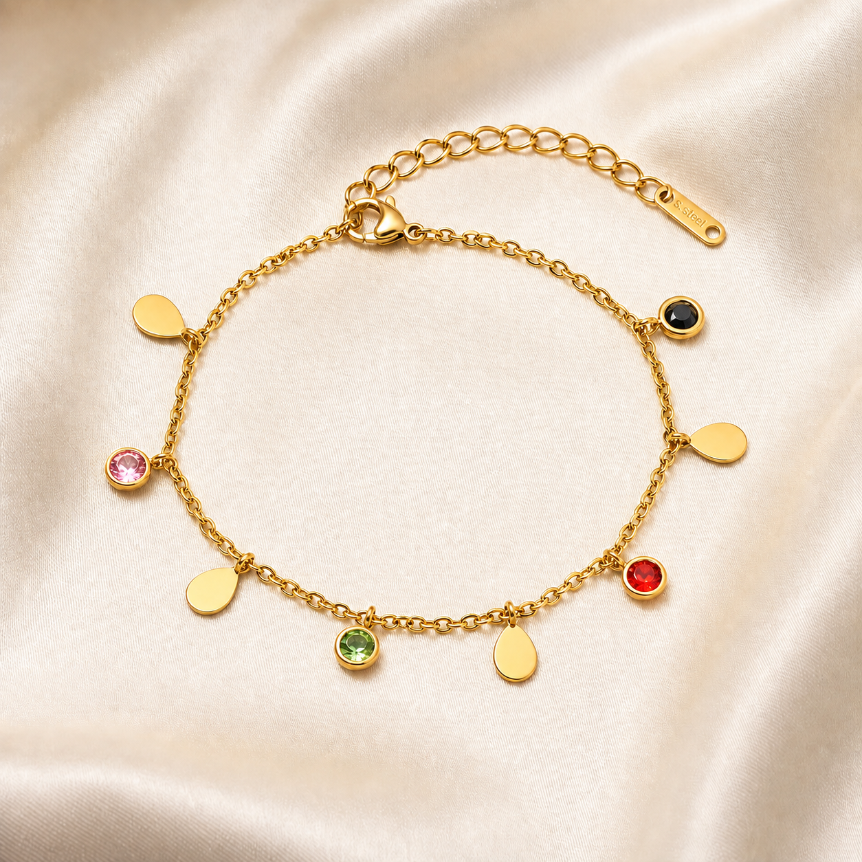 Chain Bracelet 381 — product photograph