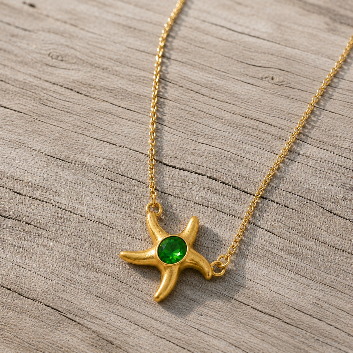 Necklace 7802 — product photograph