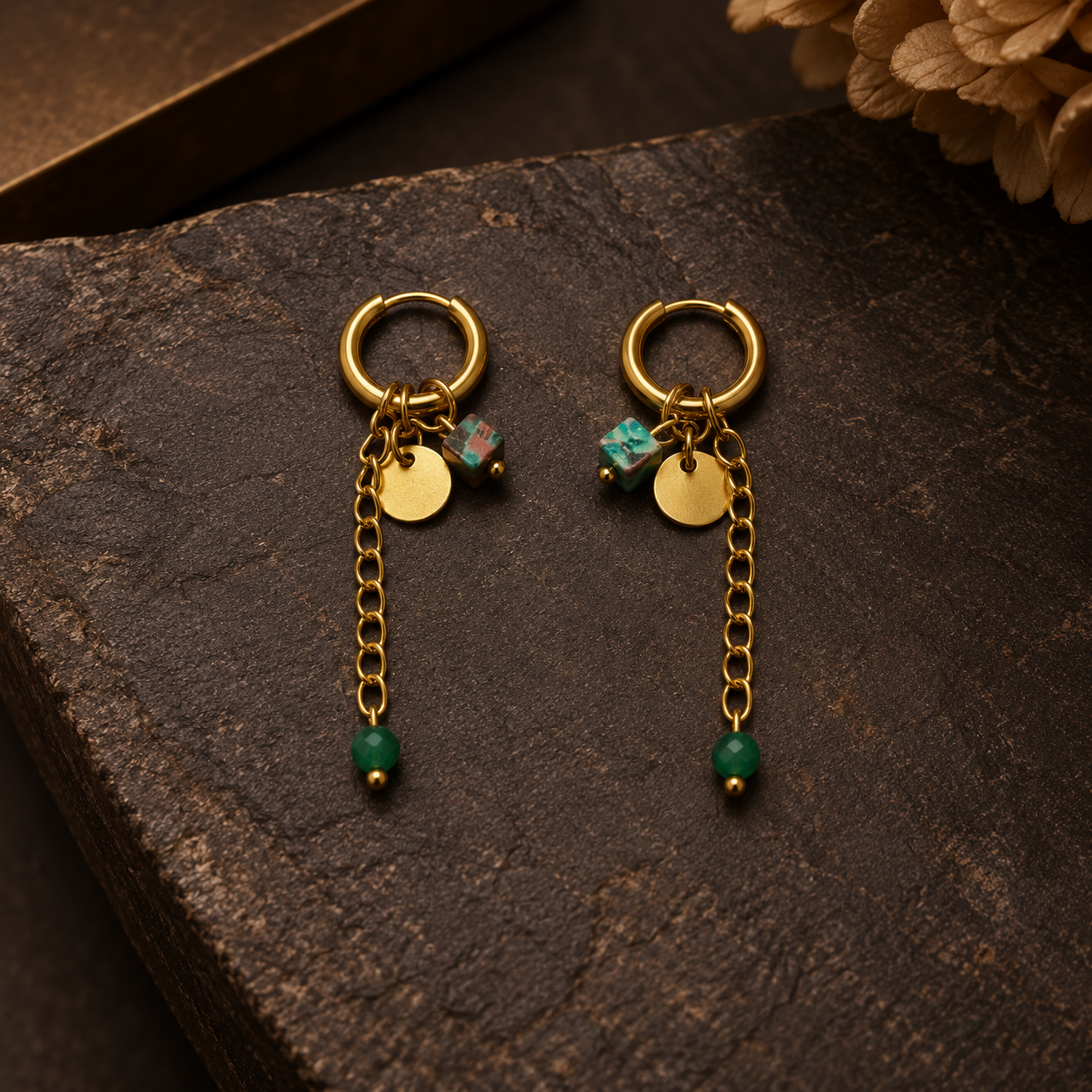 Earrings 714 — product photograph