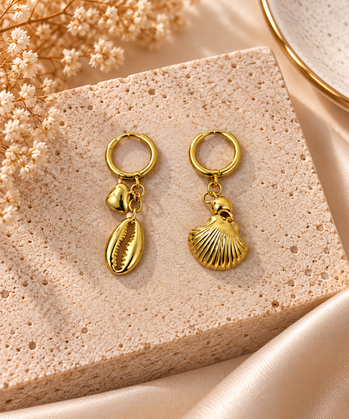 Earrings 723 — product photograph