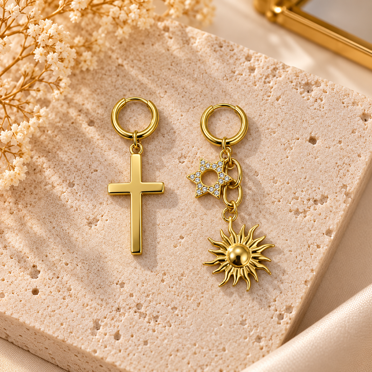 Earrings 721 — product photograph