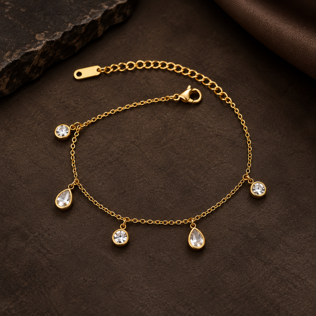 Chain Bracelet 496 — product photograph