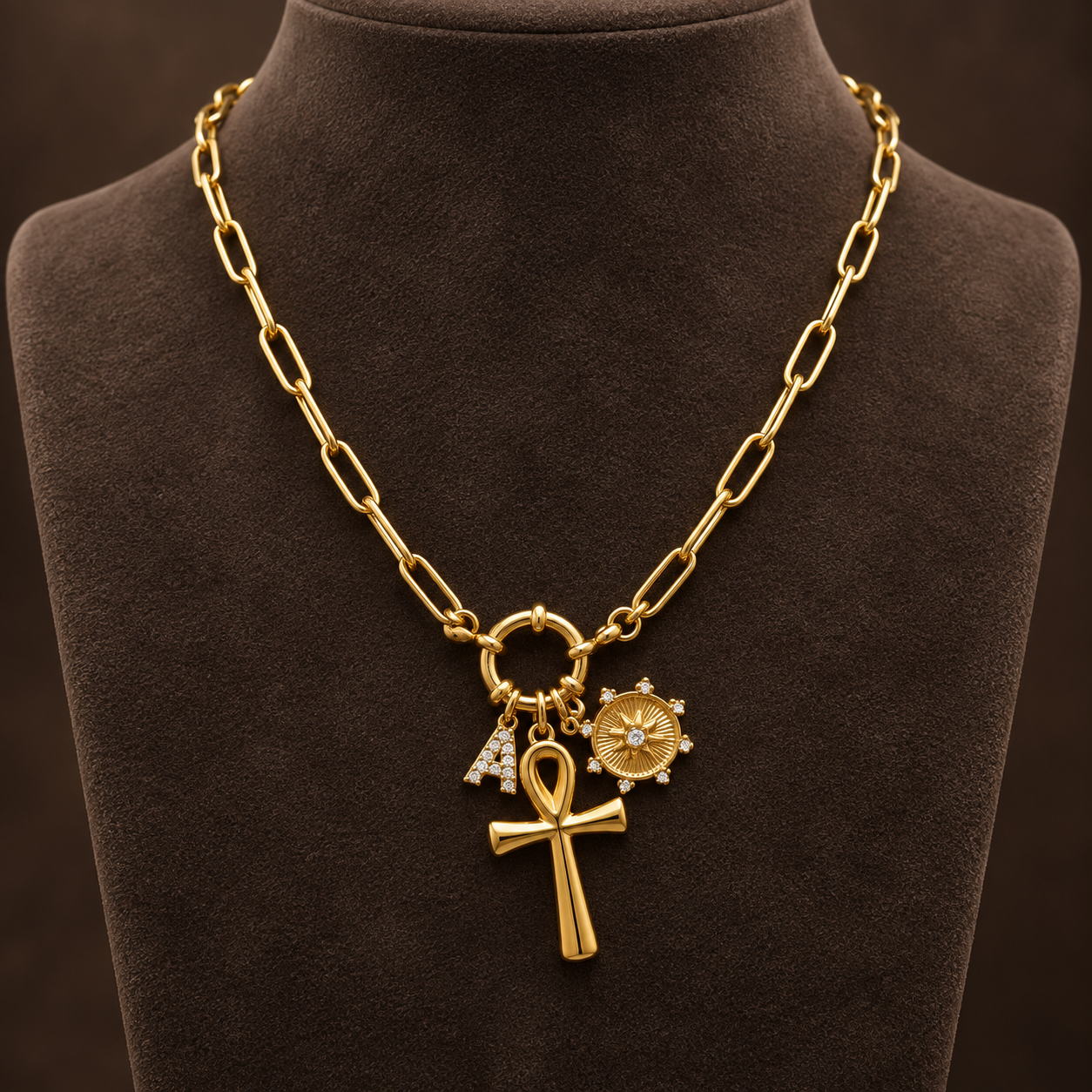 Necklace 1452 — product photograph