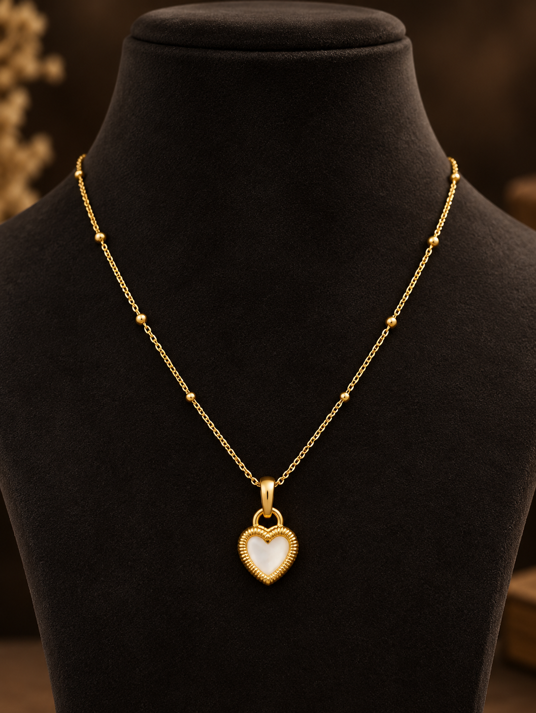 Necklace 1479 — product photograph