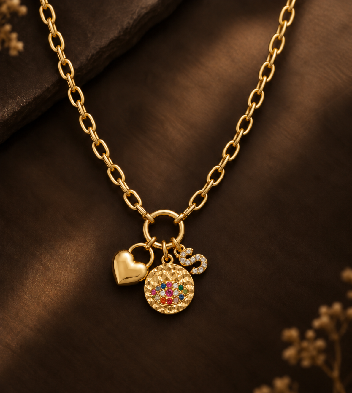 Necklace 1467 — product photograph