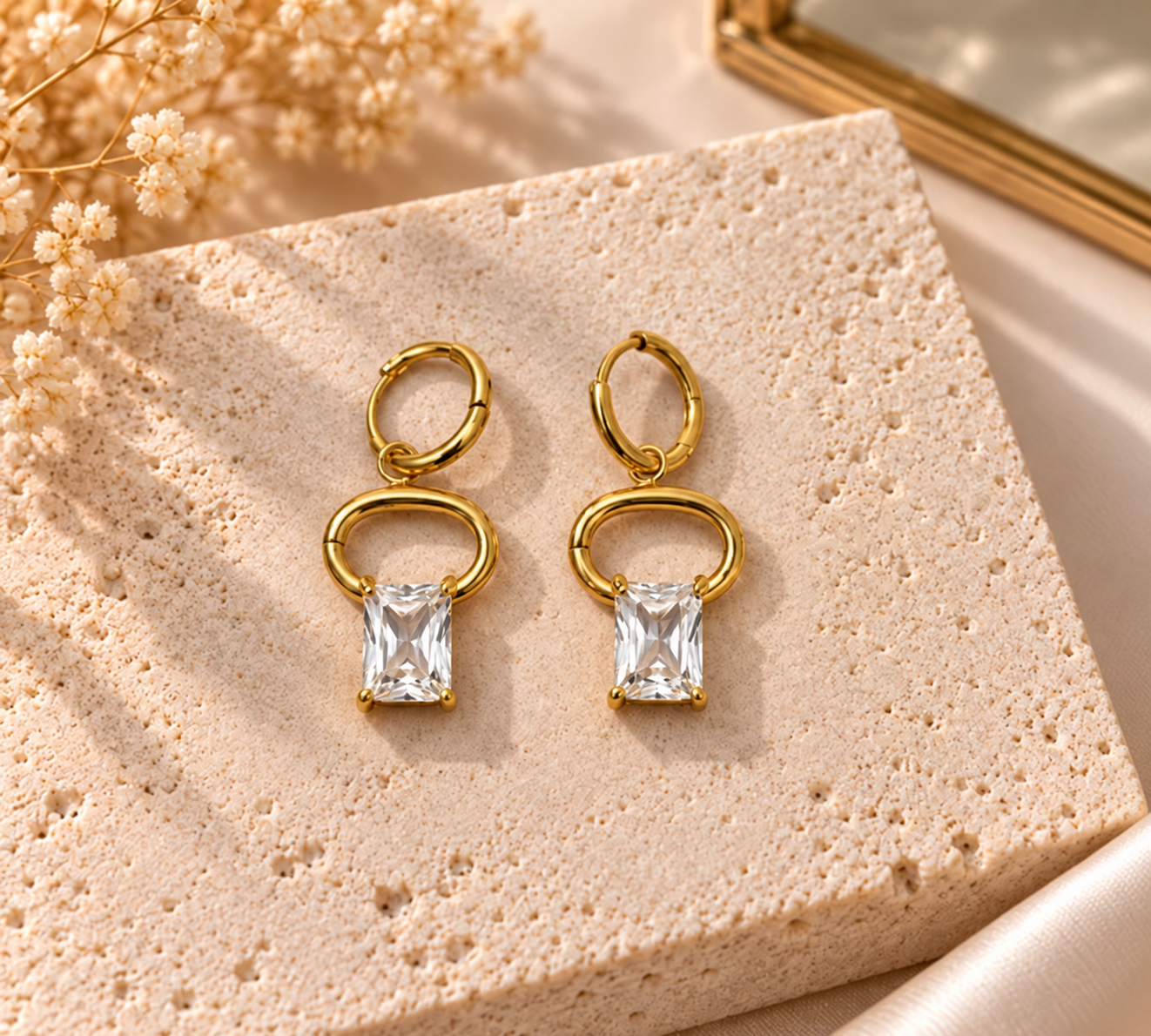 Earrings 706 — product photograph
