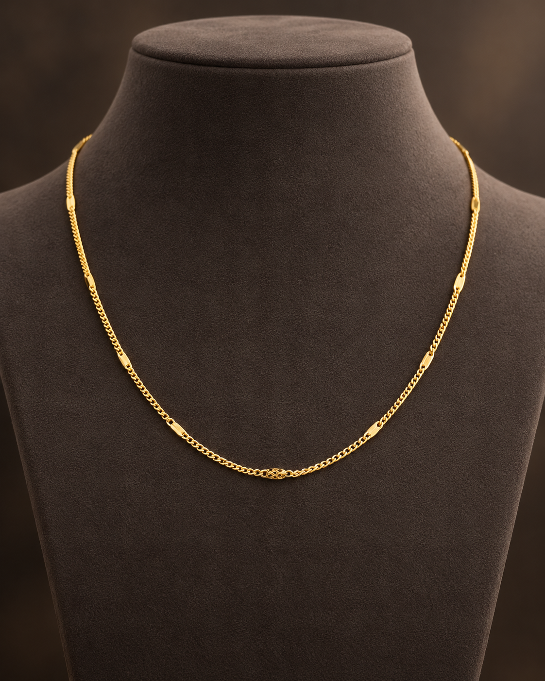 Necklace 1532 — product photograph