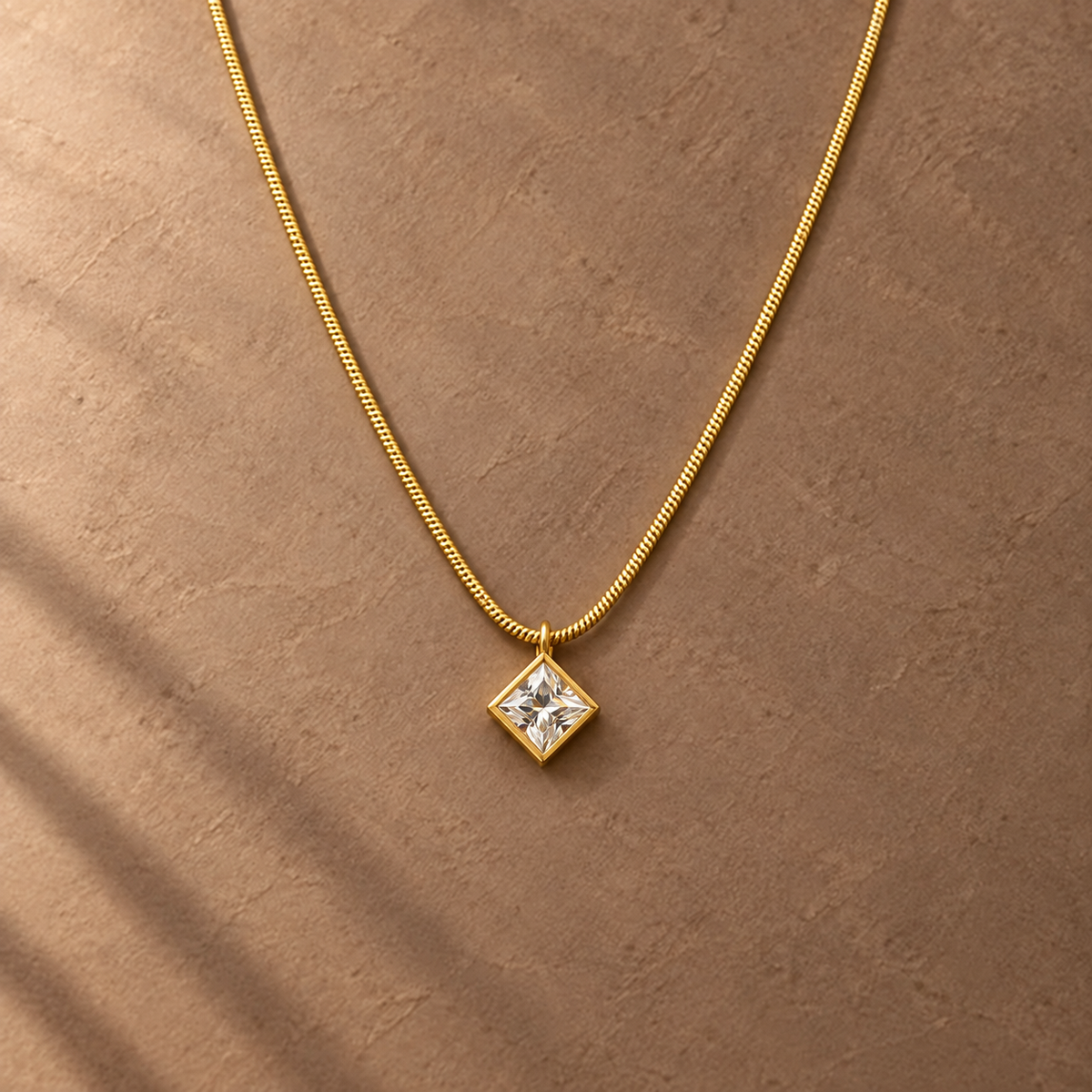 Necklace 1558 — product photograph