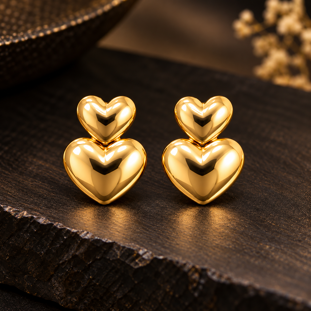 Earrings 750 — product photograph